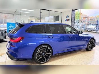 Used BMW 3 Series 2021 for sale - 77521210: Photo