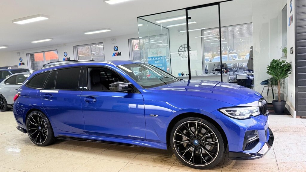 Used BMW 3 Series 2021 for sale - 77521210: Photo 3