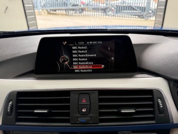 Used BMW 3 Series 2015 for sale - 76210636: Photo 22