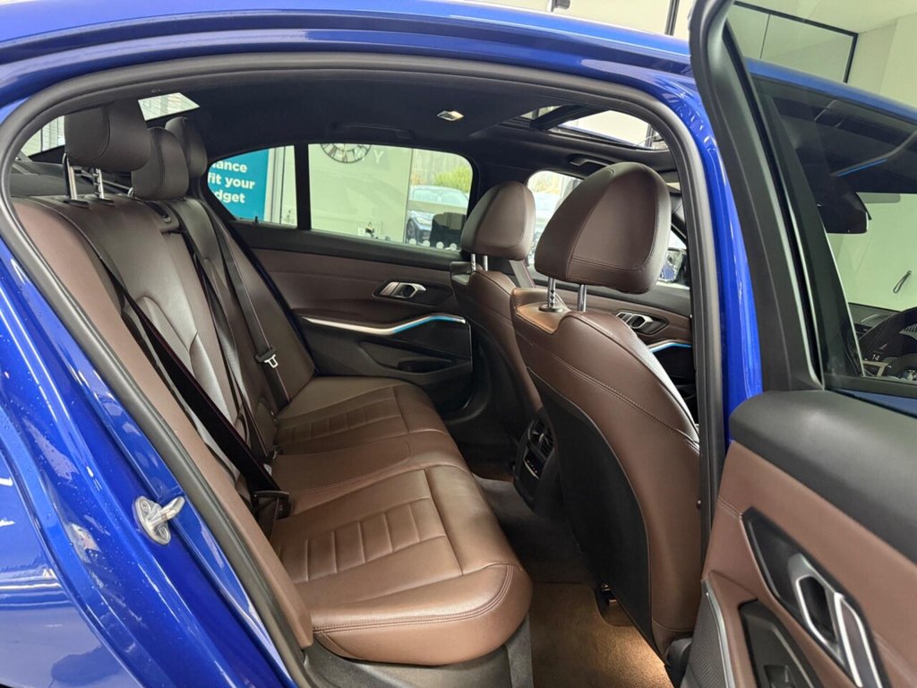 Used BMW 3 Series 2019 for sale - 77200055: Photo 30