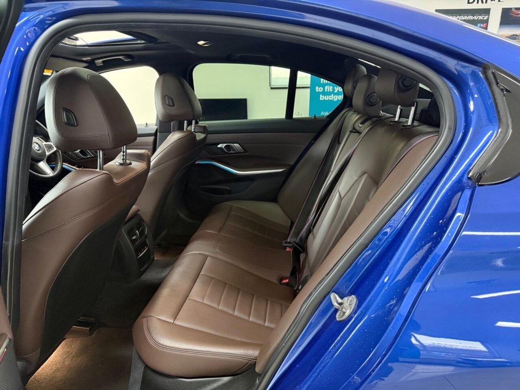 Used BMW 3 Series 2019 for sale - 77200055: Photo 32