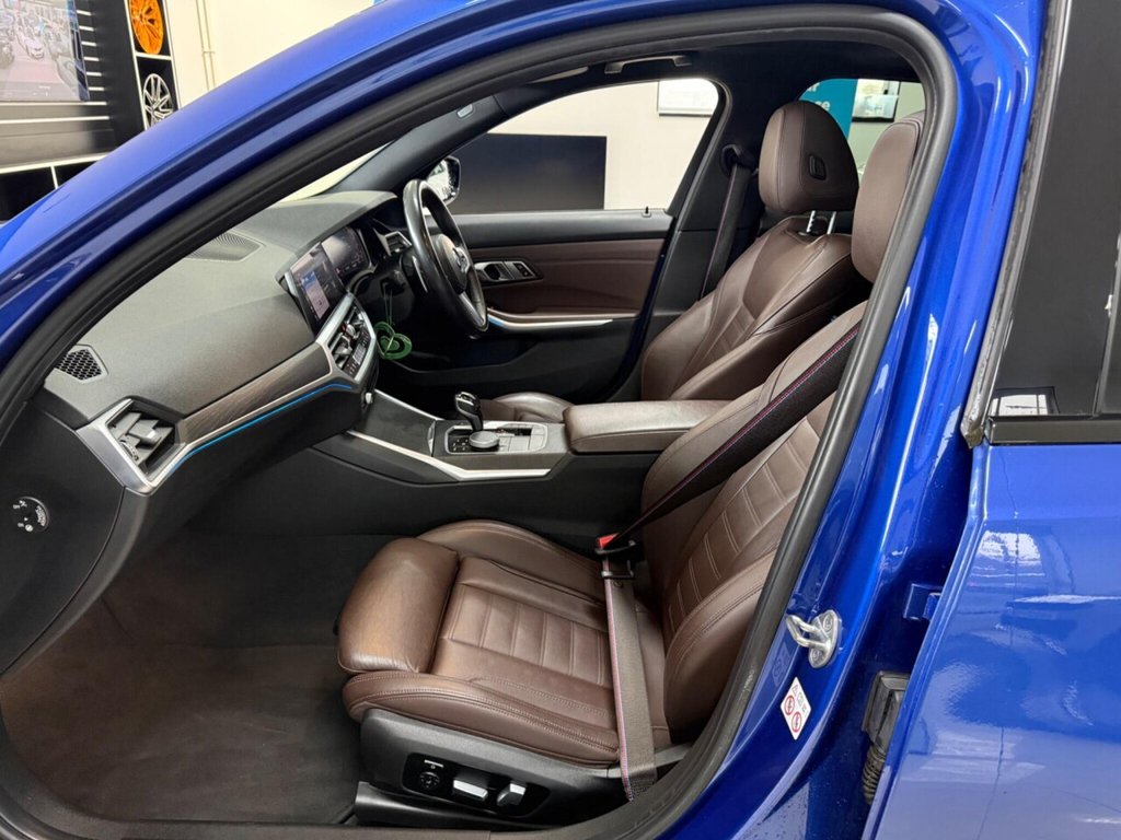 Used BMW 3 Series 2019 for sale - 77200055: Photo 34