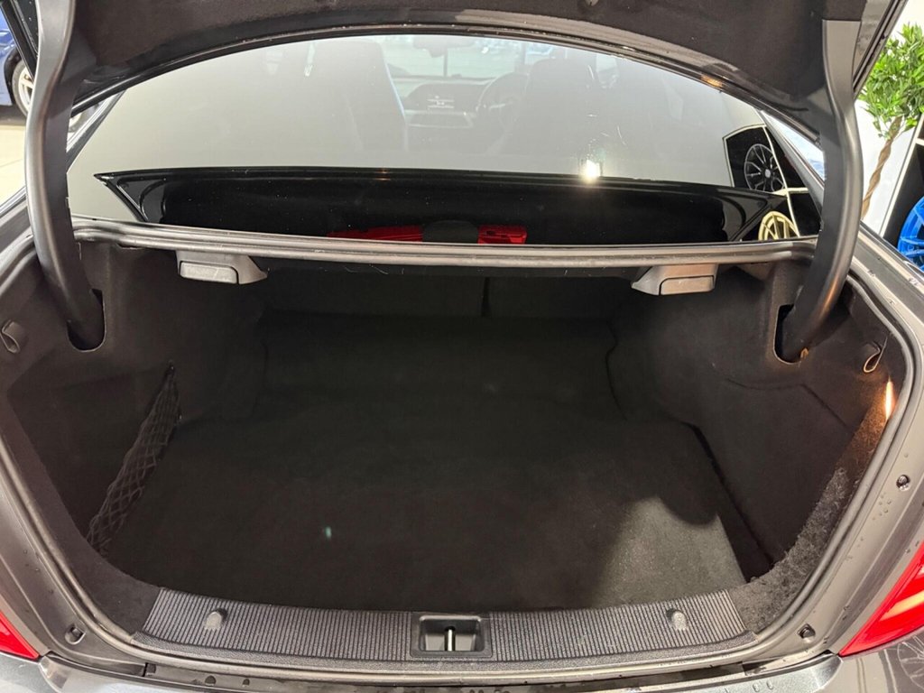 Used Mercedes-Benz C Class 2012 for sale - 77836091: Photo 18