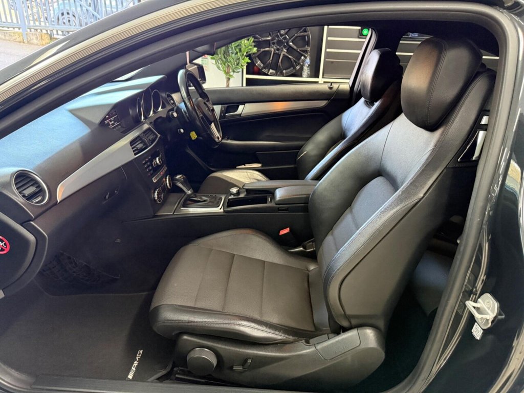 Used Mercedes-Benz C Class 2012 for sale - 77836091: Photo 20