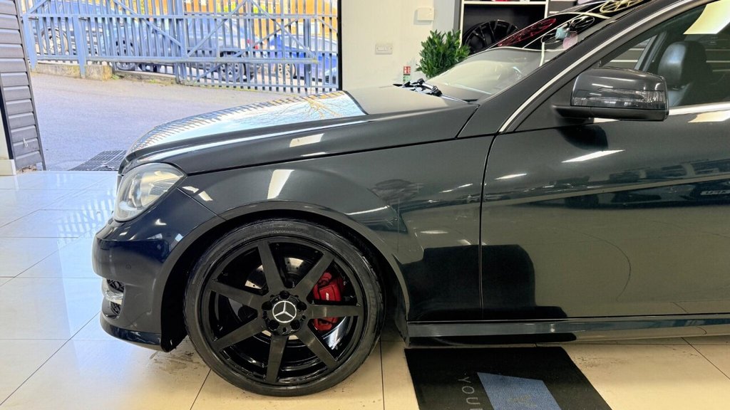 Used Mercedes-Benz C Class 2012 for sale - 77836091: Photo 21