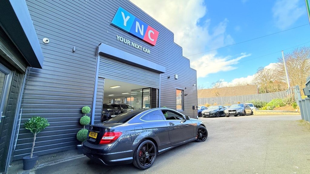 Used Mercedes-Benz C Class 2012 for sale - 77836091: Photo 4