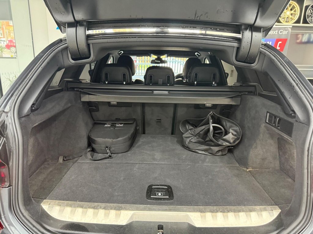 Used BMW 3 Series 2021 for sale - 76623309: Photo 38