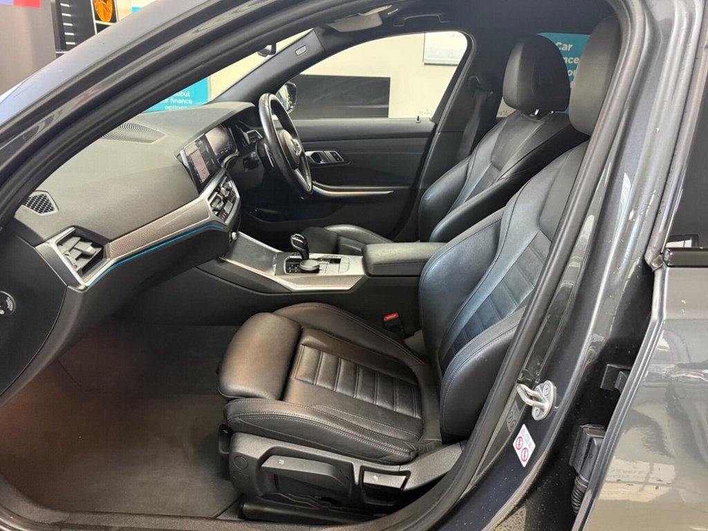 Used BMW 3 Series 2021 for sale - 76623309: Photo 4