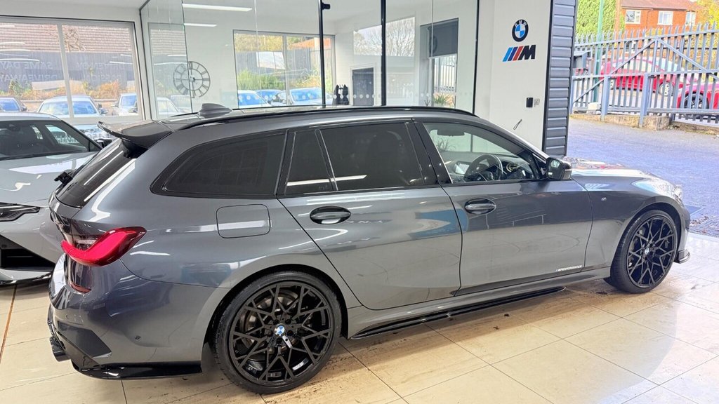 Used BMW 3 Series 2021 for sale - 76623309: Photo 40