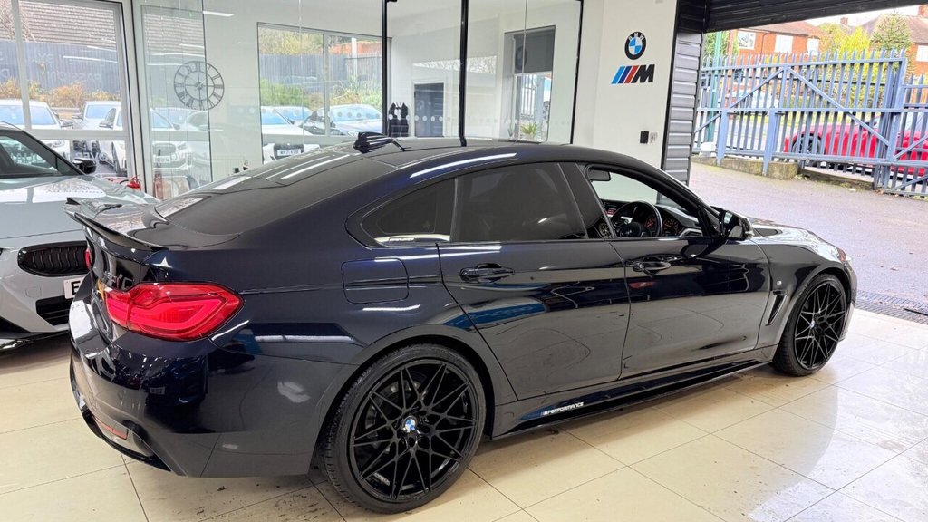 Used BMW 4 Series 2018 for sale - 76632263: Photo 2