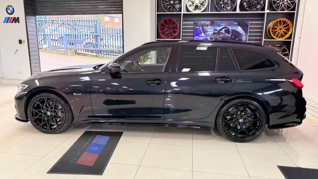 Used BMW 3 Series 2022 for sale - 77806742: Photo 3