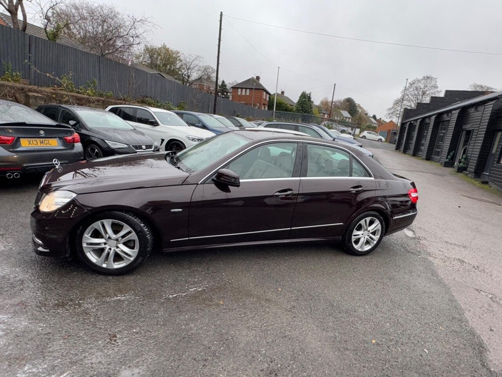 Used Mercedes-Benz E Class 2012 for sale - 76590896: Photo 10
