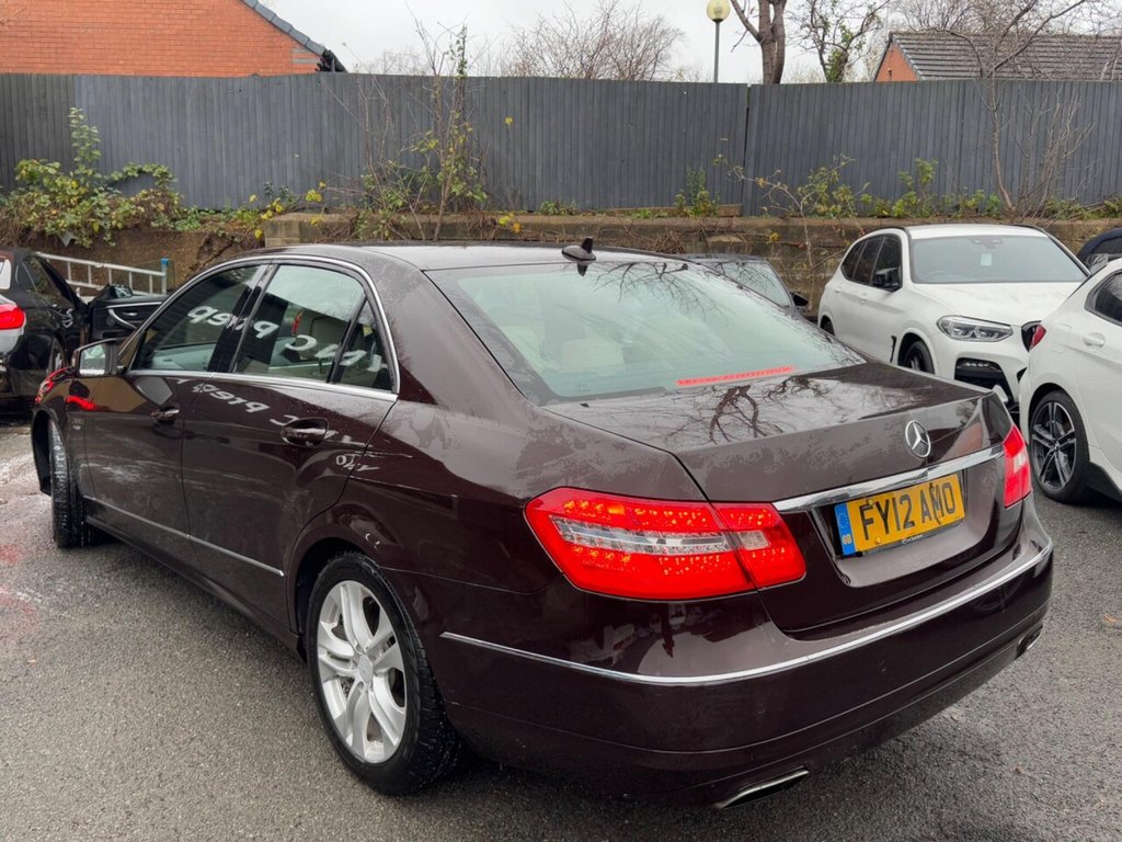 Used Mercedes-Benz E Class 2012 for sale - 76590896: Photo 12