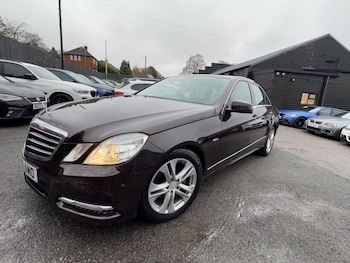 Used Mercedes-Benz E Class 2012 for sale - 76590896: Photo