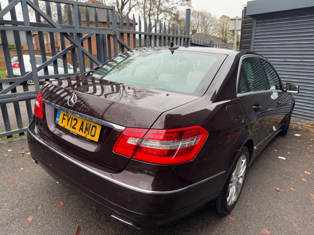 Used Mercedes-Benz E Class 2012 for sale - 76590896: Photo 20