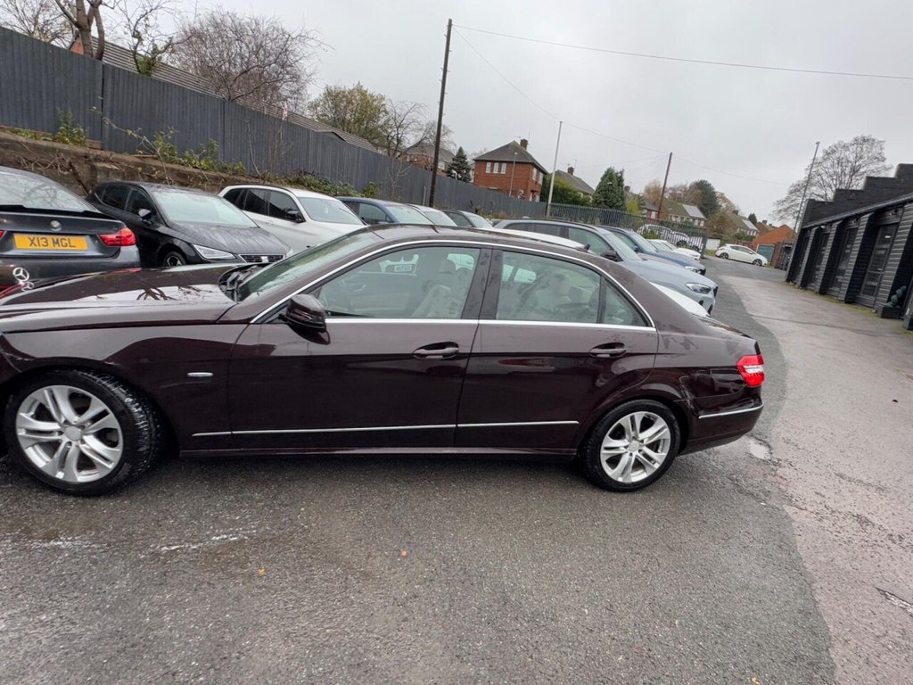 Used Mercedes-Benz E Class 2012 for sale - 76590896: Photo 24