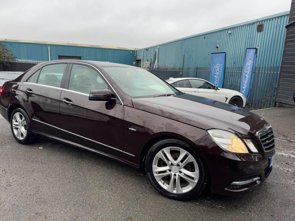 Used Mercedes-Benz E Class 2012 for sale - 76590896: Photo 32