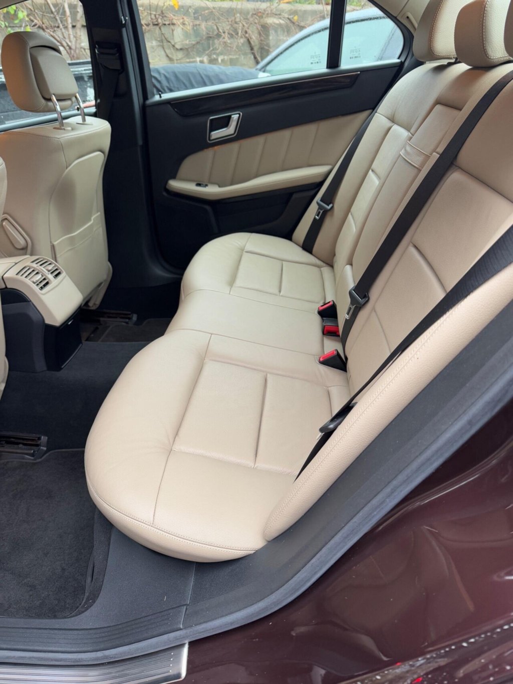 Used Mercedes-Benz E Class 2012 for sale - 76590896: Photo 38