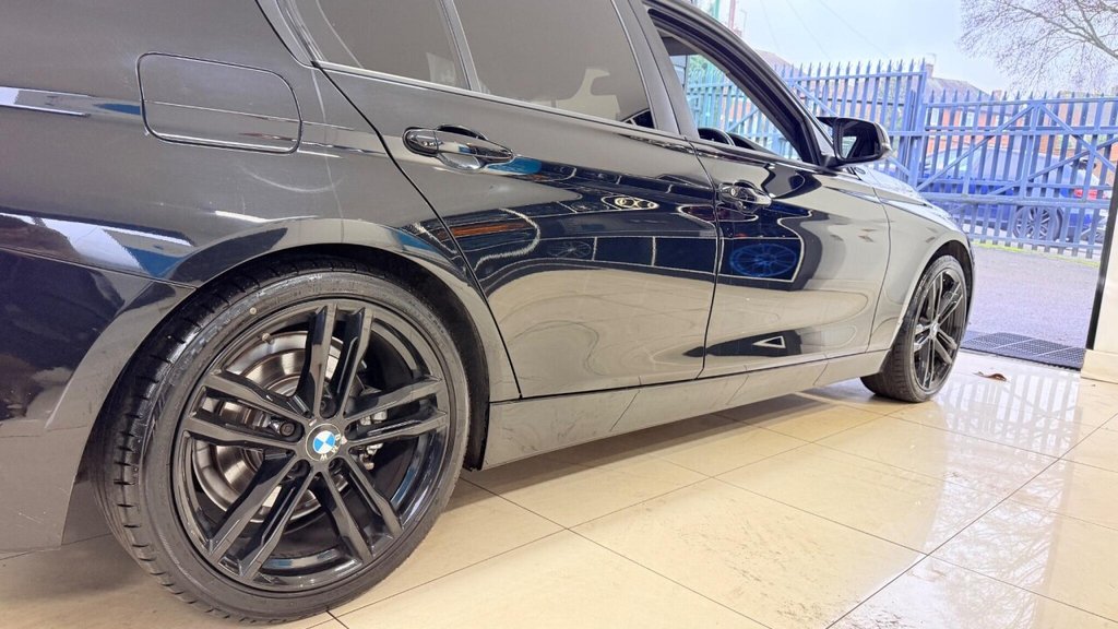 Used BMW 3 Series 2018 for sale - 77027508: Photo 12