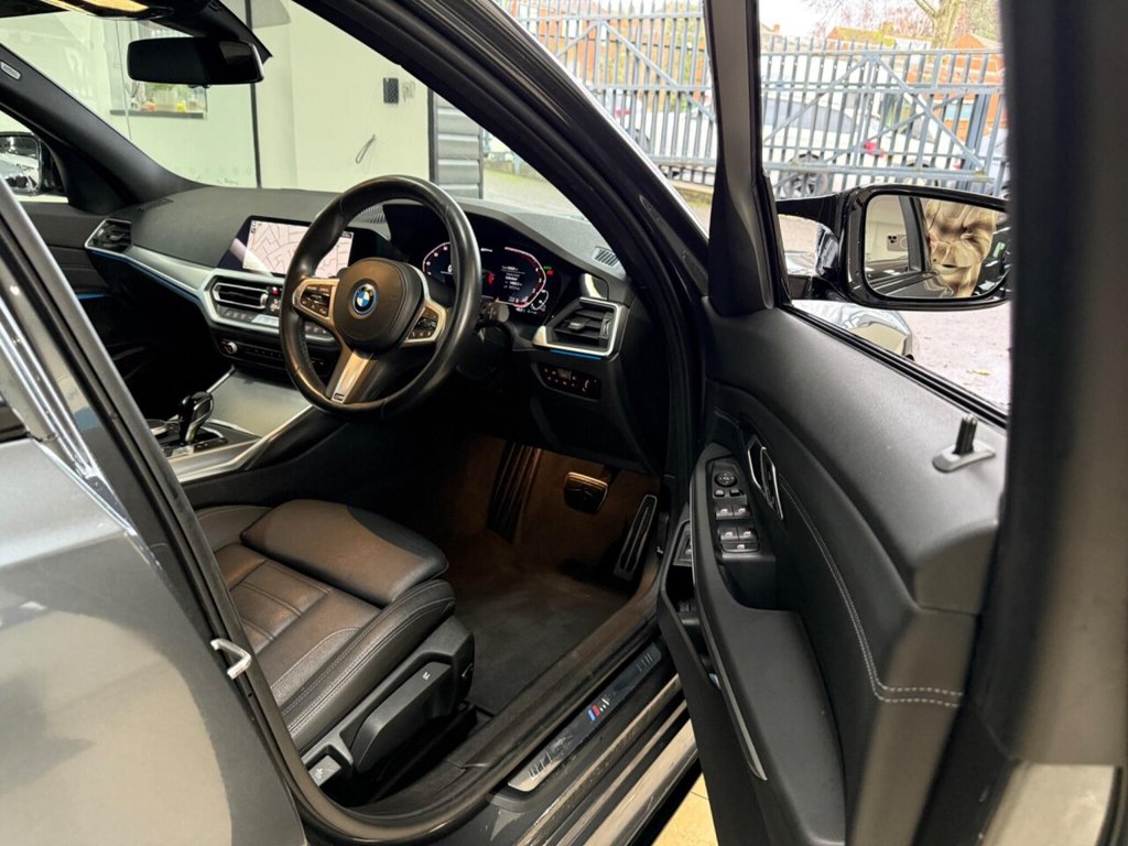 Used BMW 3 Series 2021 for sale - 76950585: Photo 29