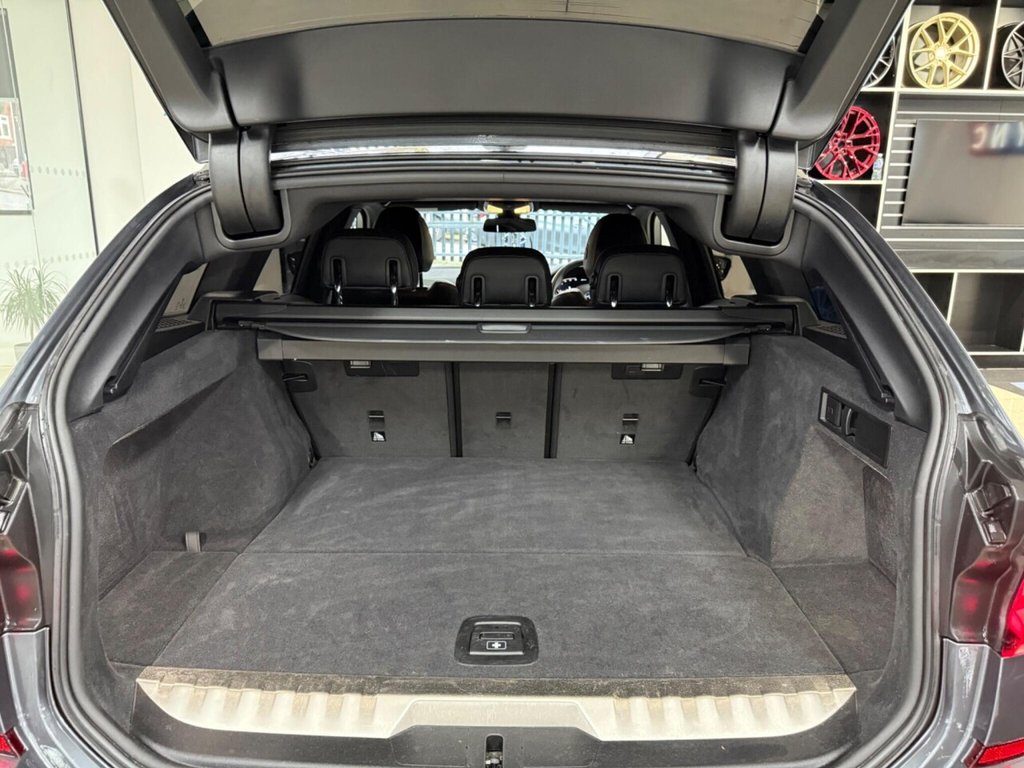 Used BMW 3 Series 2021 for sale - 76950585: Photo 37