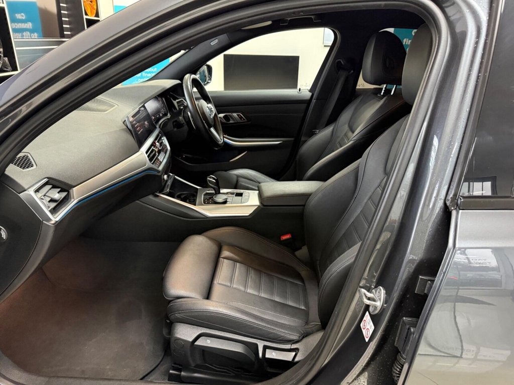 Used BMW 3 Series 2021 for sale - 76950585: Photo 40