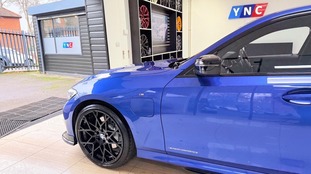 Used BMW 3 Series 2019 for sale - 77139843: Photo 9