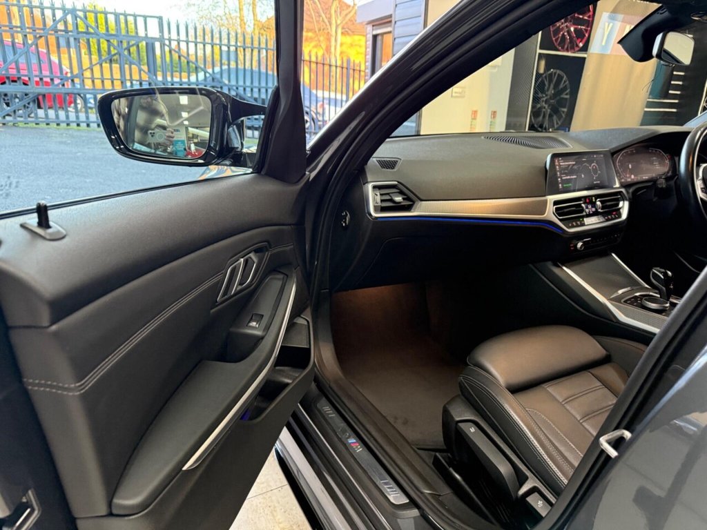 Used BMW 3 Series 2022 for sale - 76632229: Photo 12