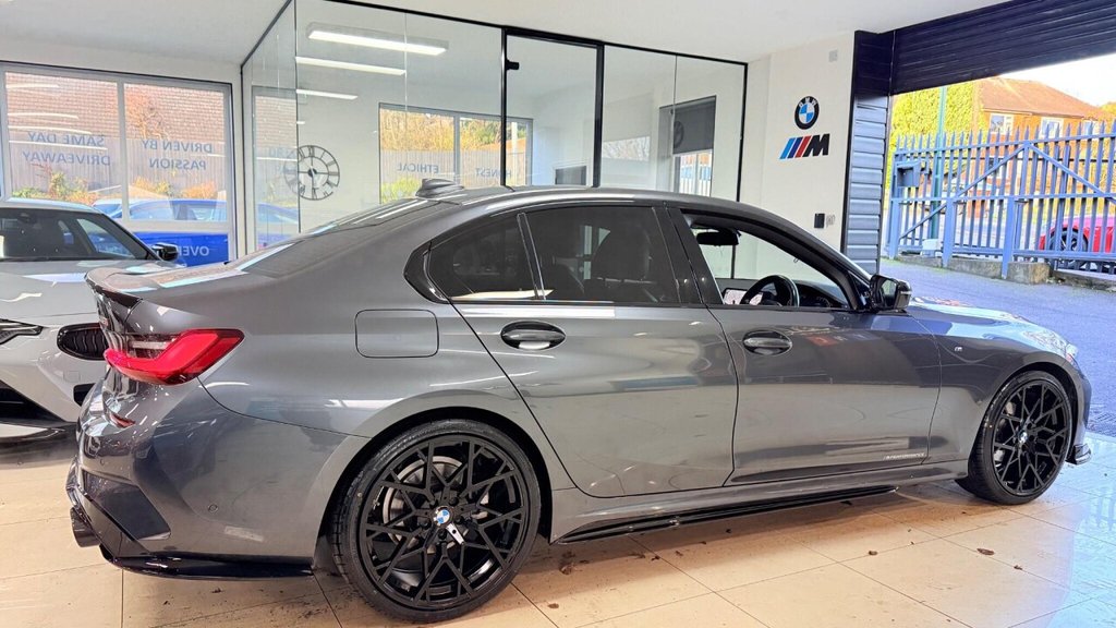 Used BMW 3 Series 2022 for sale - 76632229: Photo 40