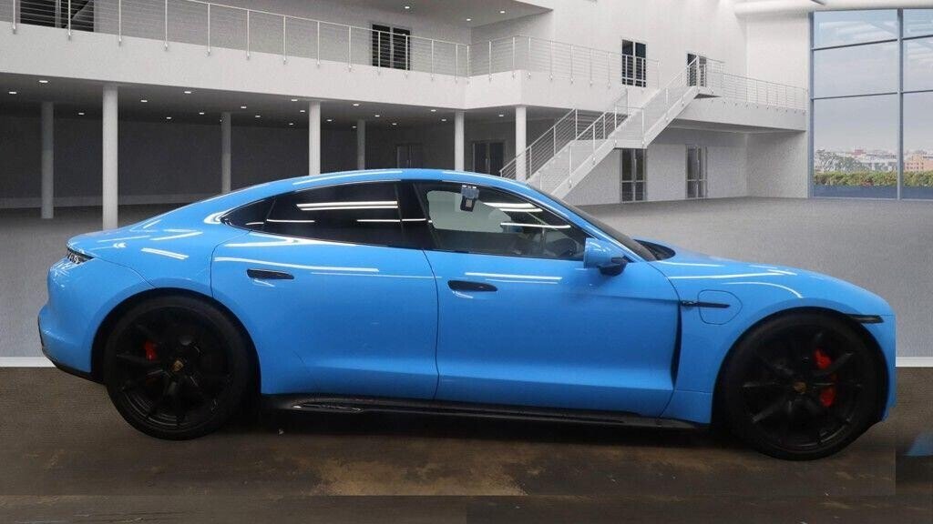 Used Porsche Taycan 2024 for sale - 76632568: Photo 18