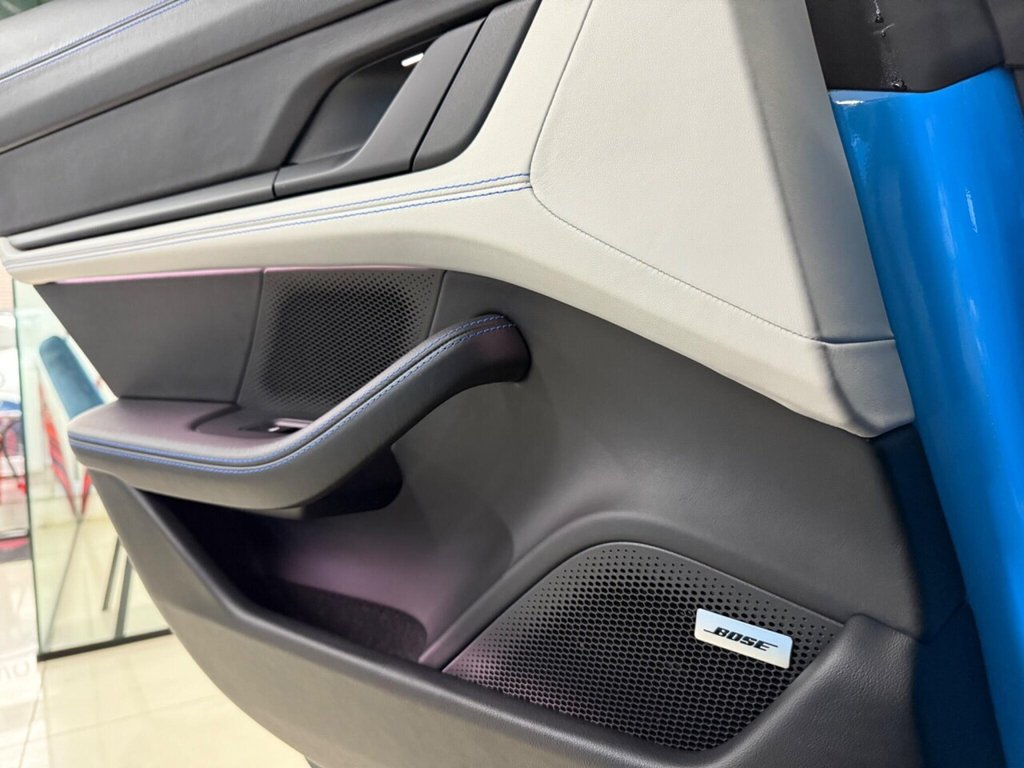 Used Porsche Taycan 2024 for sale - 76632568: Photo 30