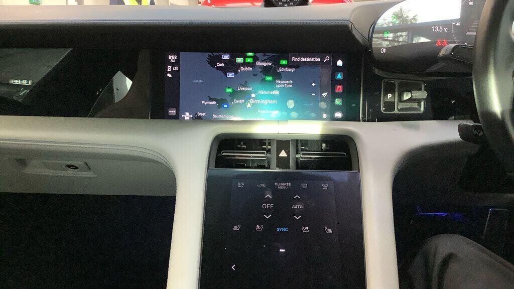 Used Porsche Taycan 2024 for sale - 76632568: Photo 41