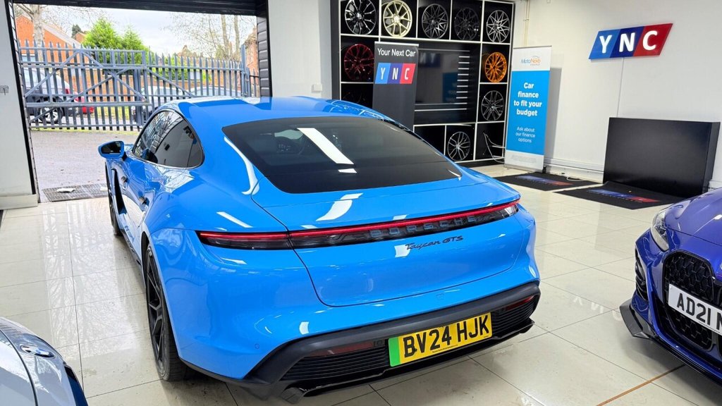 Used Porsche Taycan 2024 for sale - 76632568: Photo 43