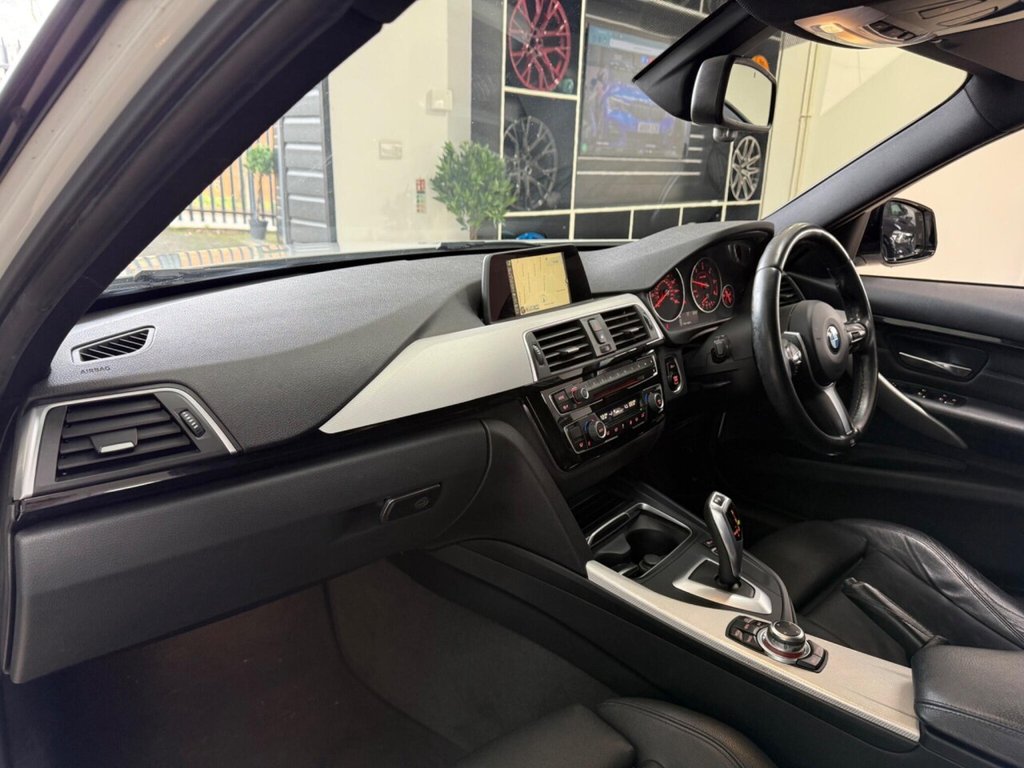 Used BMW 3 Series 2015 for sale - 77583542: Photo 26