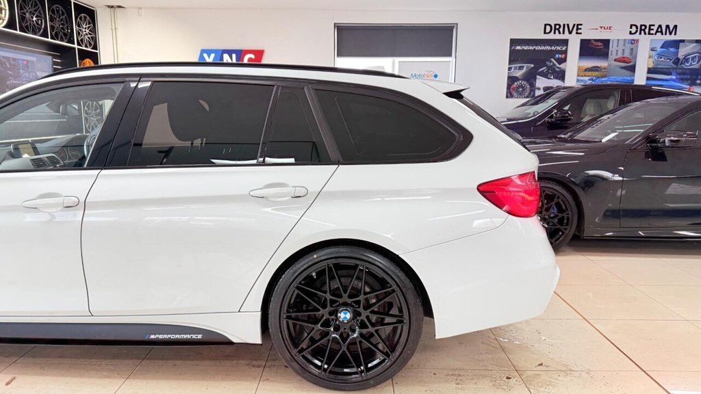 Used BMW 3 Series 2015 for sale - 77583542: Photo 30