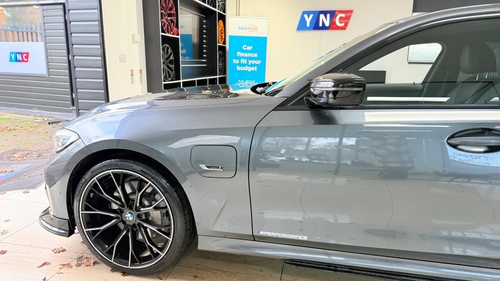 Used BMW 3 Series 2021 for sale - 76910242: Photo 10