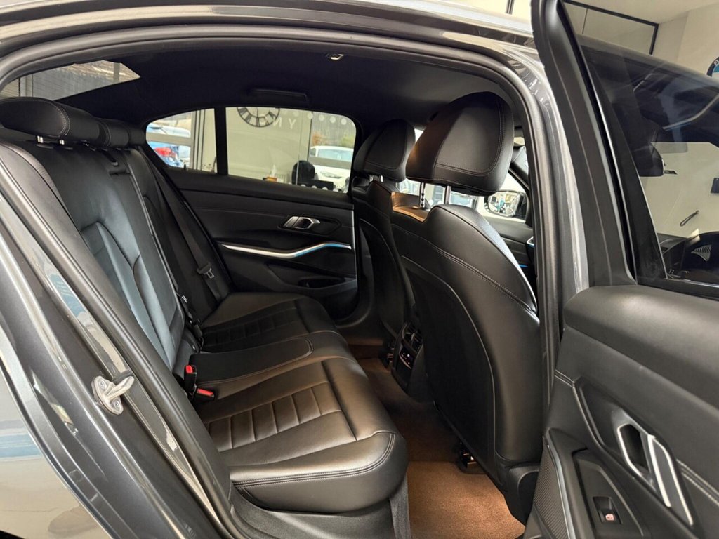 Used BMW 3 Series 2021 for sale - 76910242: Photo 30