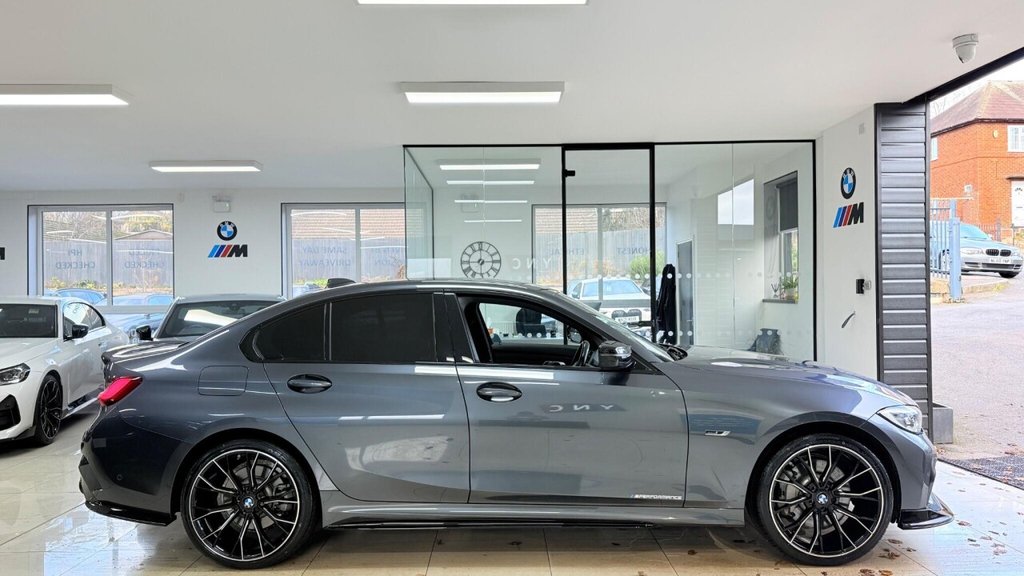 Used BMW 3 Series 2021 for sale - 76910242: Photo 42