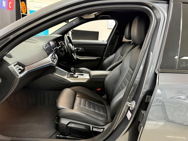 Used BMW 3 Series 2021 for sale - 76280128: Photo 33