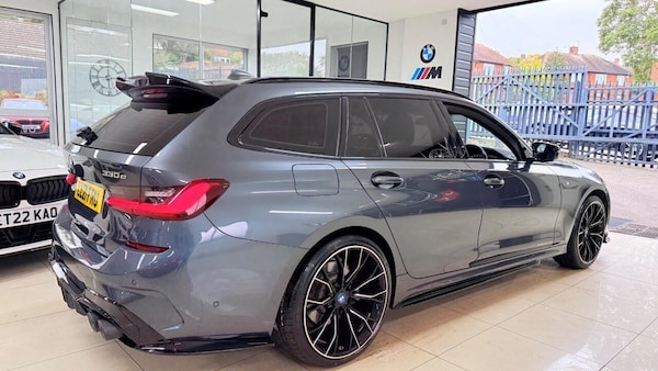 Used BMW 3 Series 2021 for sale - 76280128: Photo 3