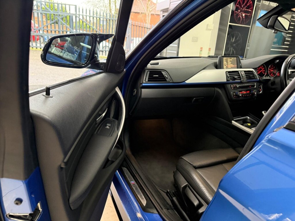 Used BMW 3 Series 2014 for sale - 76632246: Photo 24