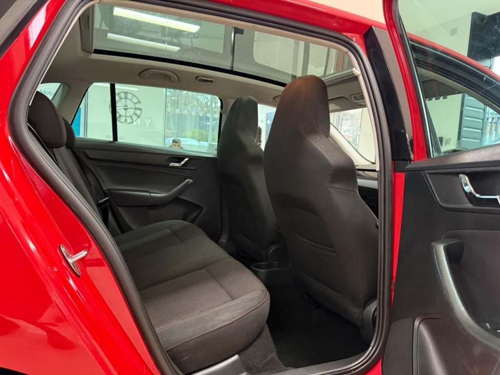 Used Skoda Rapid Spaceback 2015 for sale - 77212497: Photo 28