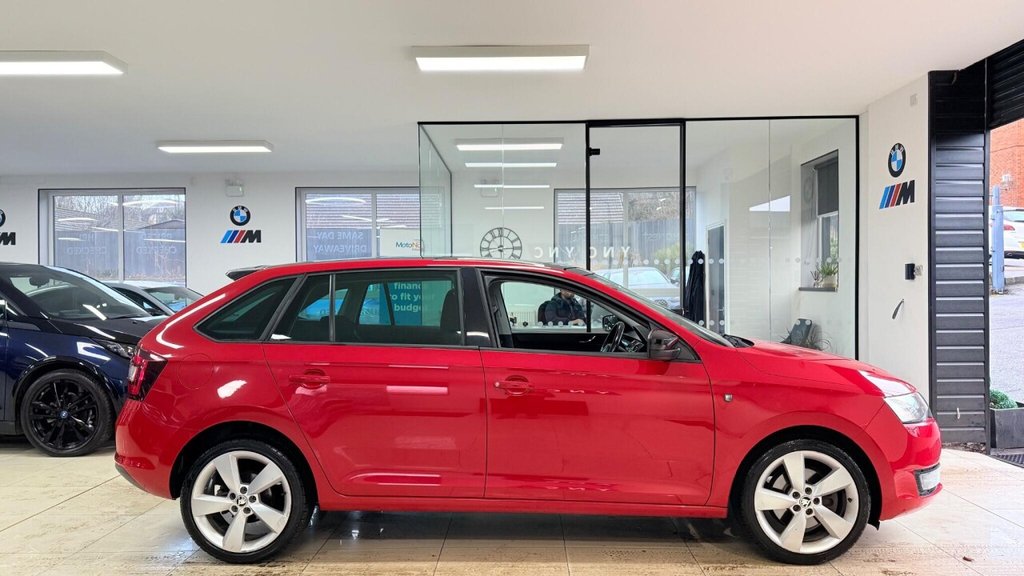 Used Skoda Rapid Spaceback 2015 for sale - 77212497: Photo 40