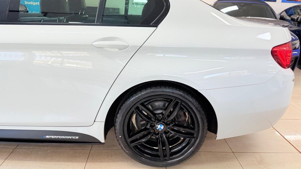 Used BMW 5 Series 2015 for sale - 76570122: Photo 41