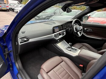 Used BMW 3 Series 2021 for sale - 75703262: Photo