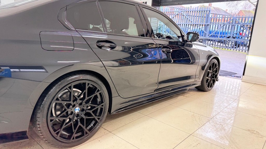 Used BMW 3 Series 2019 for sale - 77369765: Photo 11