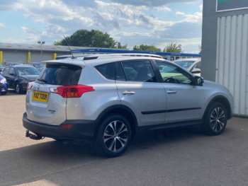 Used Toyota RAV4 2015 for sale - 74850790: Photo