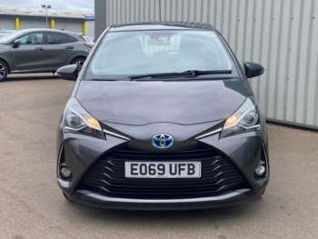 Used Toyota Yaris 2019 for sale - 74625048: Photo