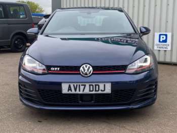 Used Volkswagen Golf 2017 for sale - 74625066: Photo
