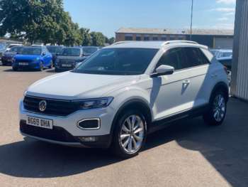 Used Volkswagen T-Roc 2019 for sale - 75215452: Photo